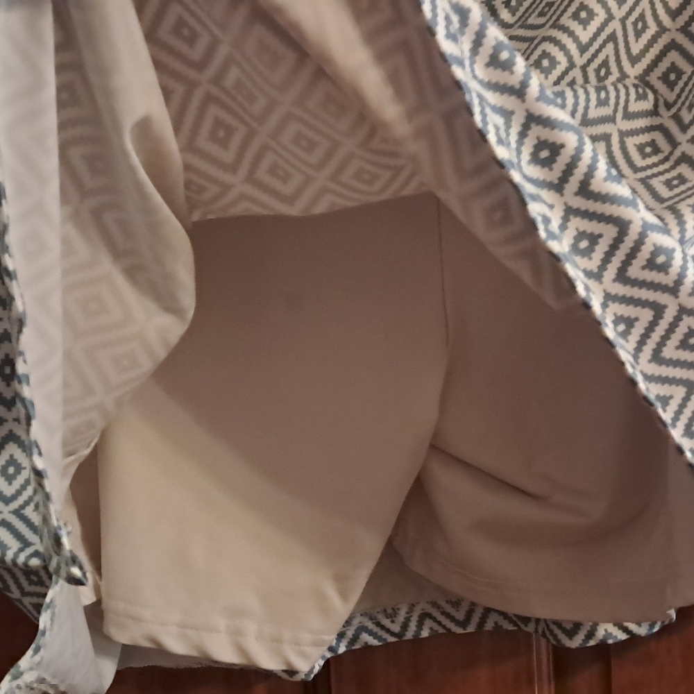 Geometric Patterned Mini Skirt - Picture 2 of 5